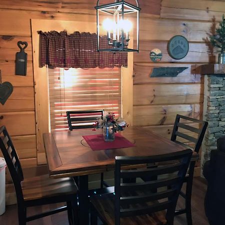 Villa Mountain Blessings à Pigeon Forge Extérieur photo